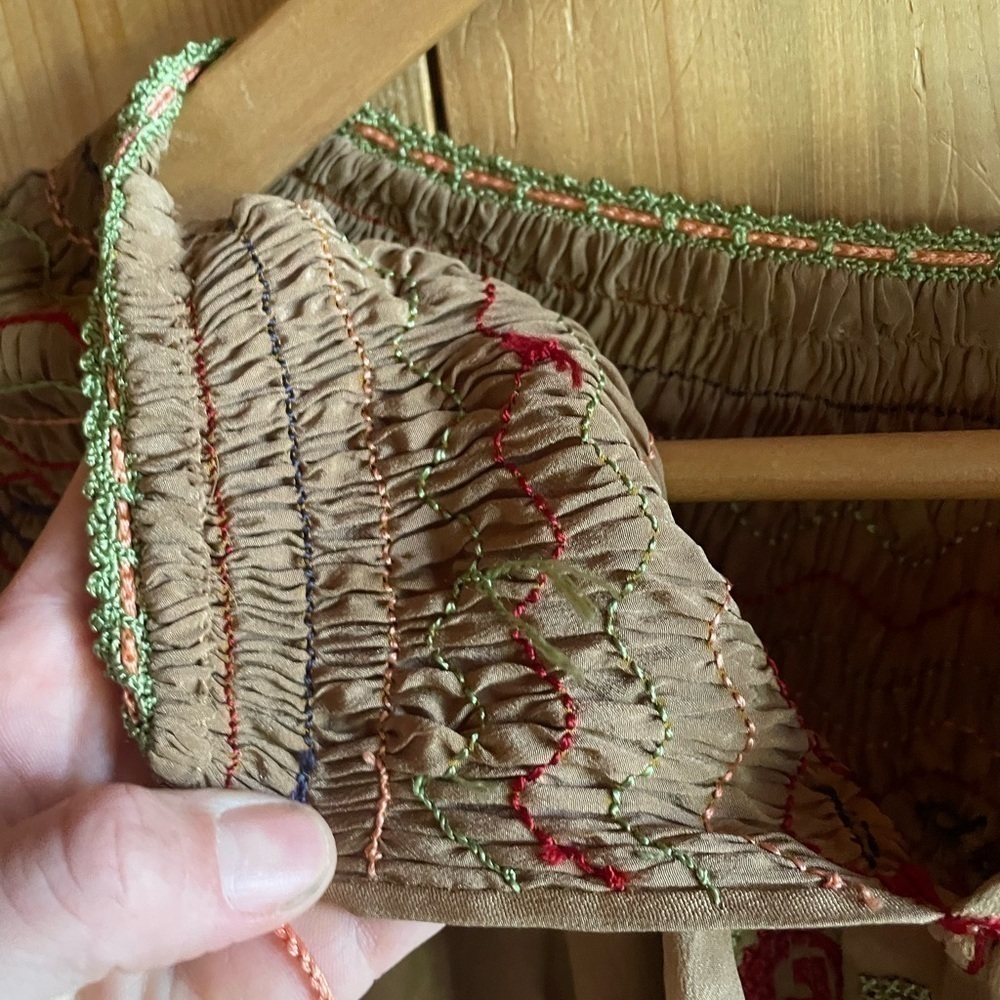 Vintage Handmade Silk Embroidered Hungarian Peasa… - image 7